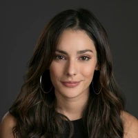 Anni Villanueva