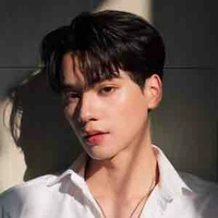 หมอธีร์ ภัทรธาริน วัฒนเมธากุล+พี่/นอ