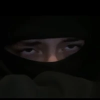 𝐚𝐮𝐭𝐨𝐫 (𝐨𝐥𝐢)