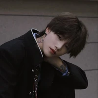 ชินิงามิ อาชิ(ตัวร้าย/พี่ริว)