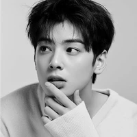 Jung Eun woo/ secretary of JK/Ø
