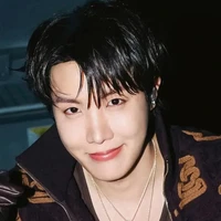 Jung hoeseok(B) Jungkook P.A and bestie