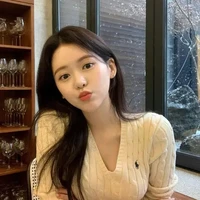 Mia Weiss (น.อ)👑