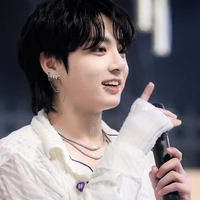 Jeon Jungkook|Kookie [MC]