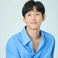 Jeon Siwan 