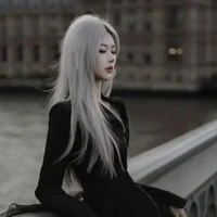 แคนดี้​(ครูฝึก​น.อ)​