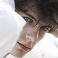 Mikel Vito  (mc)
