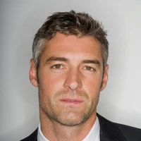 Mr. Carter/Thomas (FL’s Father)