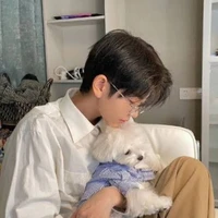 เฟิร์ส{น.อ}