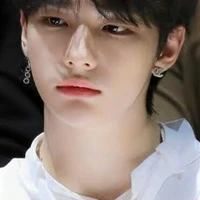 Hyunjin(Ayah Nunu,Nana)