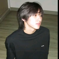 ยูเพื่อนนอ.🍭