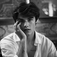 Nicholas Larsen(FL PA)