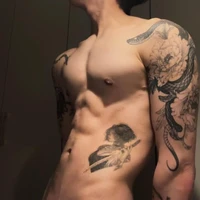 หานกงจวิ้น|พ.อ+มาเฟีย