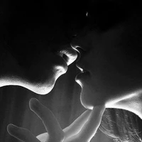 Autora (⁠◠⁠ᴥ⁠◕⁠ʋ⁠)