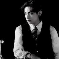 Kim Taehyung/E