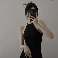 พลอย เเม่นอ.