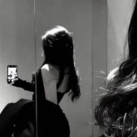 ลิลลี่ [เพื่อน น.อ]