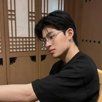 ธีรัชต์ พ.อ