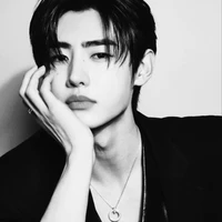 Park Sunghoon (E)/SH/JK Member