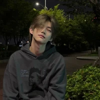 อชิ สากะ | พ่อบ้าน