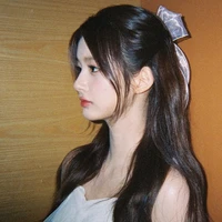 Cainsley zelinaline jolichia weylin