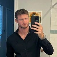 jonathan (pai de Lukas)