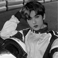 park JiSung // seme + pihak atas //