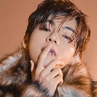 KIM TAEHYUNG (ACTER)