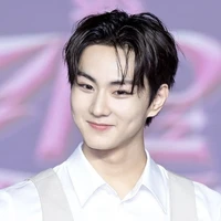 𝘠𝘢𝘯𝘨 𝘑𝘶𝘯𝘨𝘸𝘰𝘯