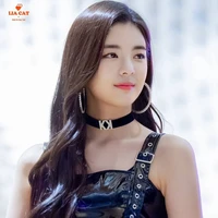 Elvira Albert(Sahabat Luna)