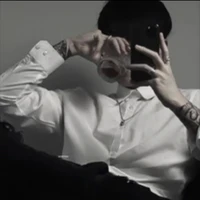 ข้ามฟ้า|เพื่อนนอ.