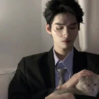 EDGAR DIMITRI RAVENNZIO