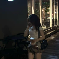 ซินดี้[กระหรี่]