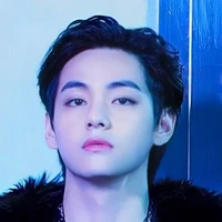 Kim Taehyung ( Alpha)