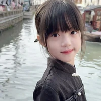 ลูน่า(นอ.ตอนเด็ก)
