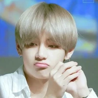 kim Taehyung (MC)