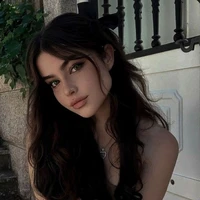 lvy Alexandra✰𝐅𝐥 𝐬𝐢𝐬