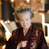 Taehyung grand mother /alpha