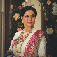 Ratna (ML Dadi)