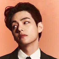 Kim Taehyung/E
