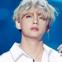 Kim Taehyung (Submissive Omega)