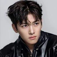 Kim ji wook/E