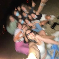 Jiya/Ishan friend group