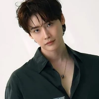 Lee Jong Suk