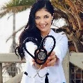 carla (mejor amiga de claire)