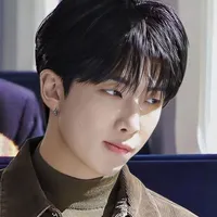 Kim Namjoon/E