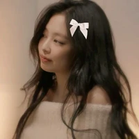 Jennie *B*