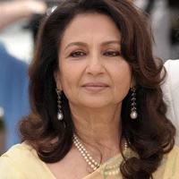 anjali agwaral ( fl badi mummy)