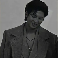 Kim Namjoon ( tae