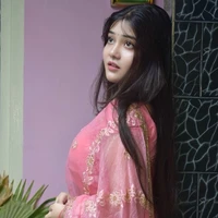 Ruhi Sehgal/ FL mother